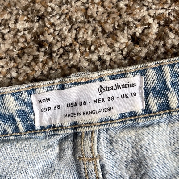 Stradivarius Jeans - Picture 2 of 4